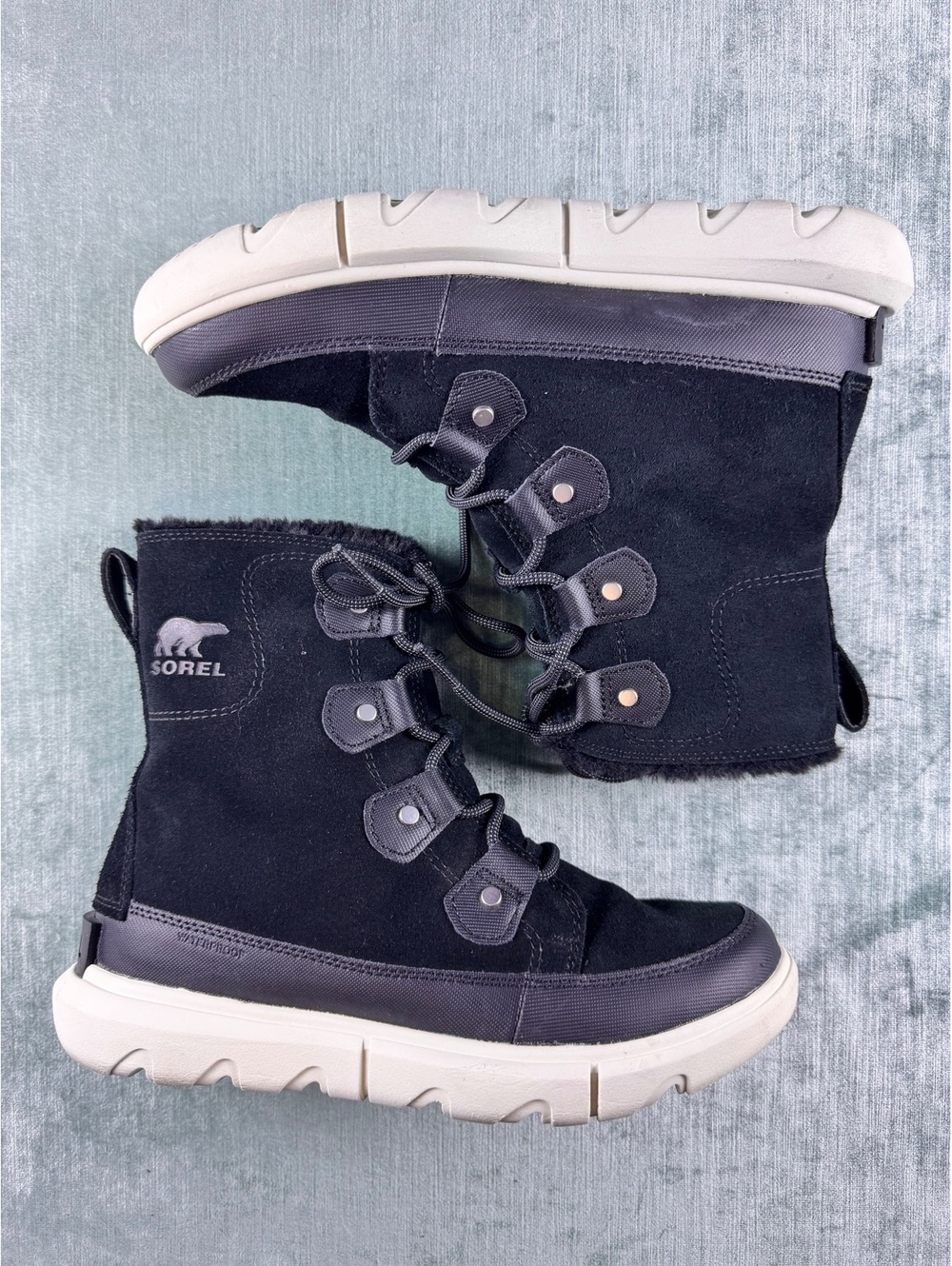Sorel Explorer II Joan black waterproof boots women’s 7